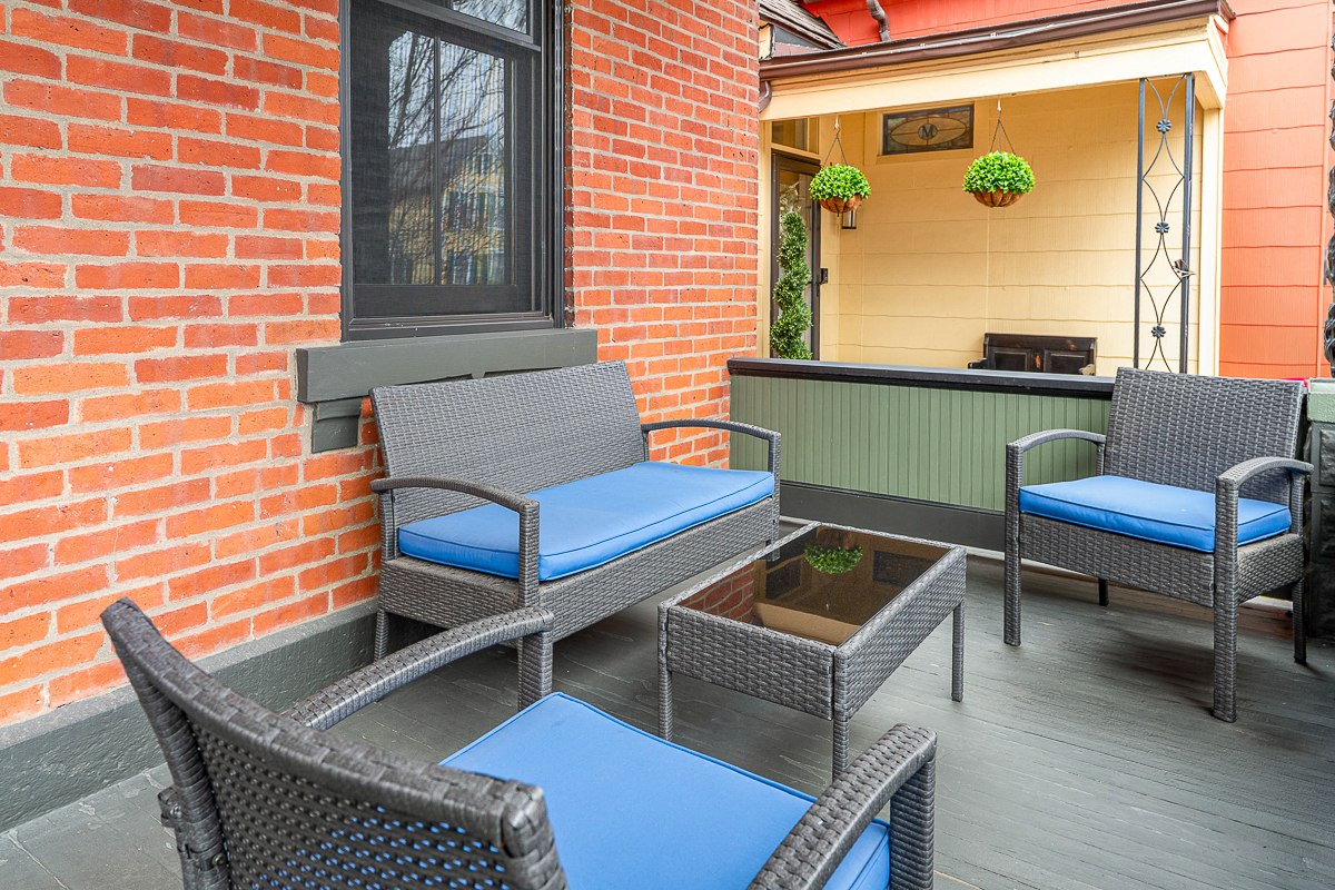 105 e Mithoff St-3