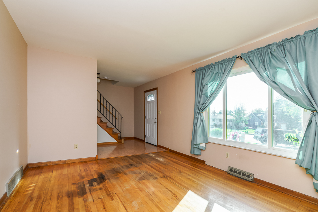 1084 Northfield Pl S-12