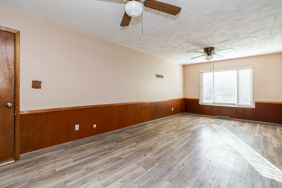 1084 Northfield Pl S-24