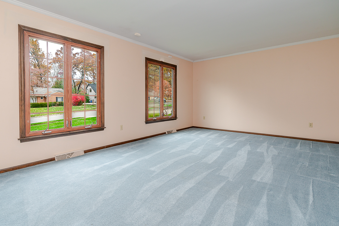 111 North Nob Hill-19