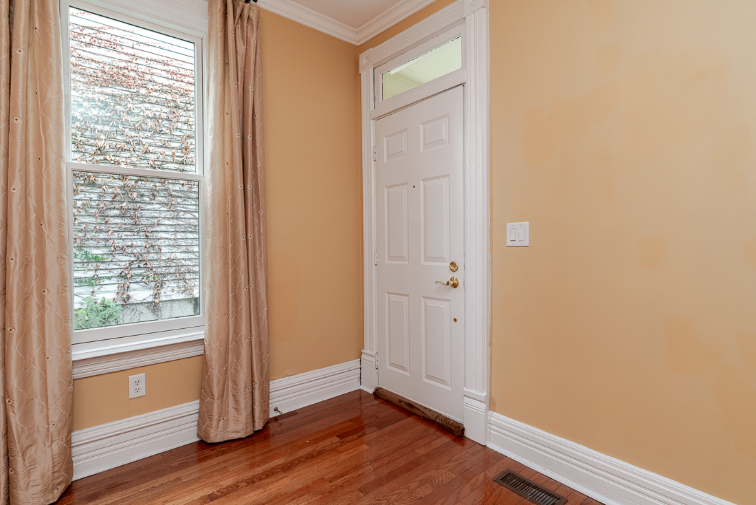 1160 Harrison Ave-21