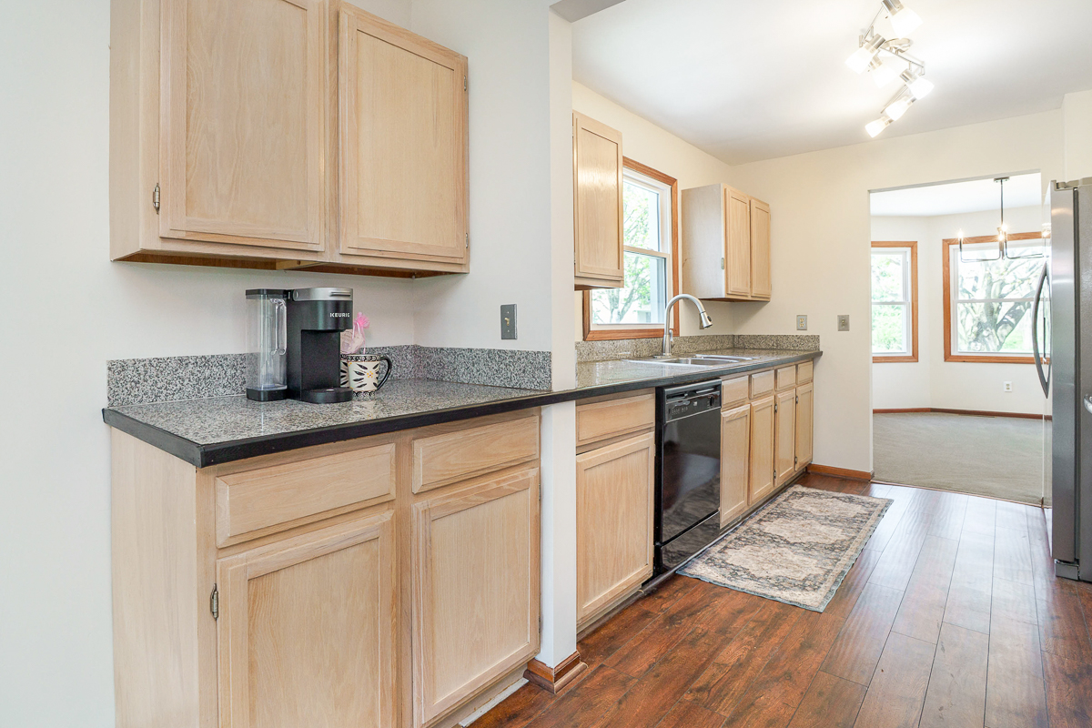 1203 Hiner Rd-30