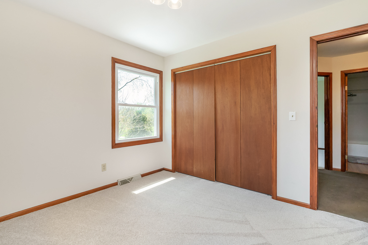 1203 Hiner Rd-46