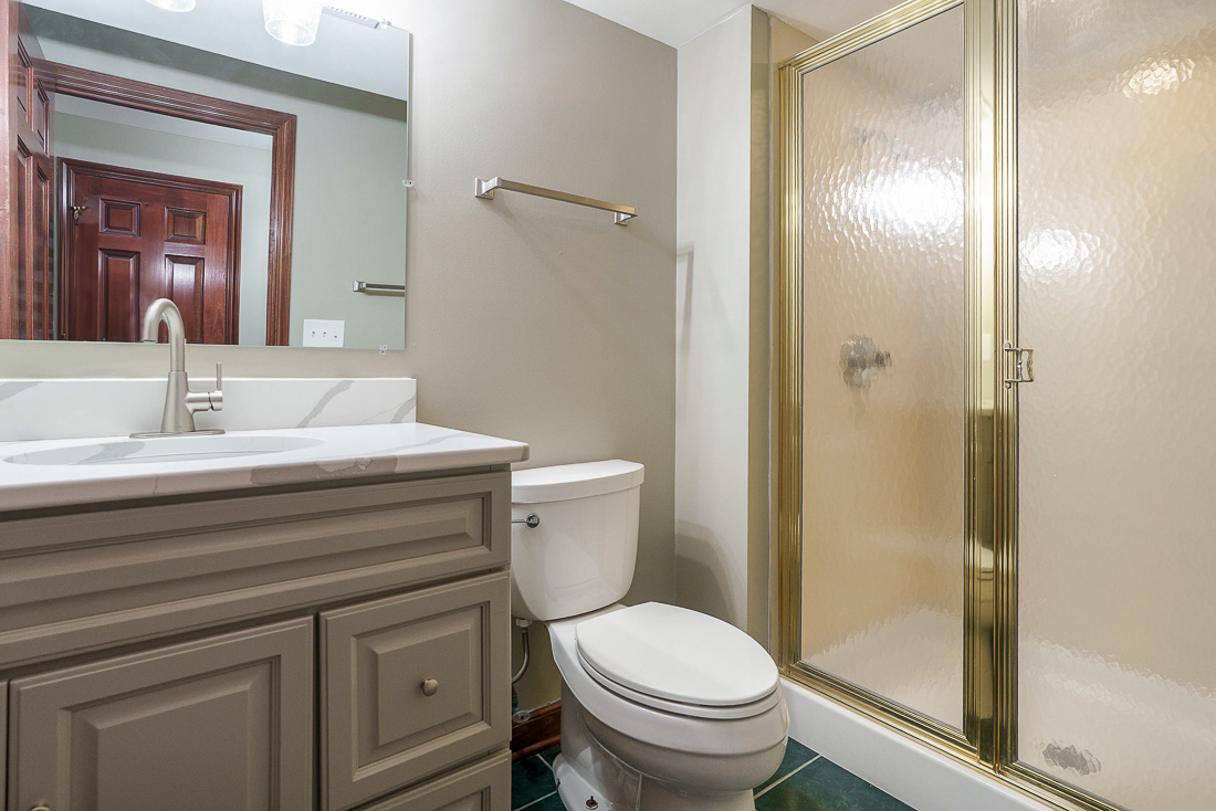 1210 Whispering Meadow Ct-14