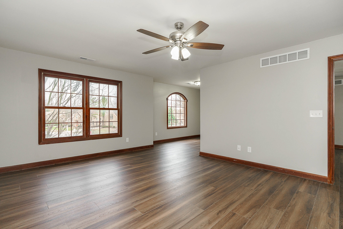 1210 Whispering Meadow Ct-43