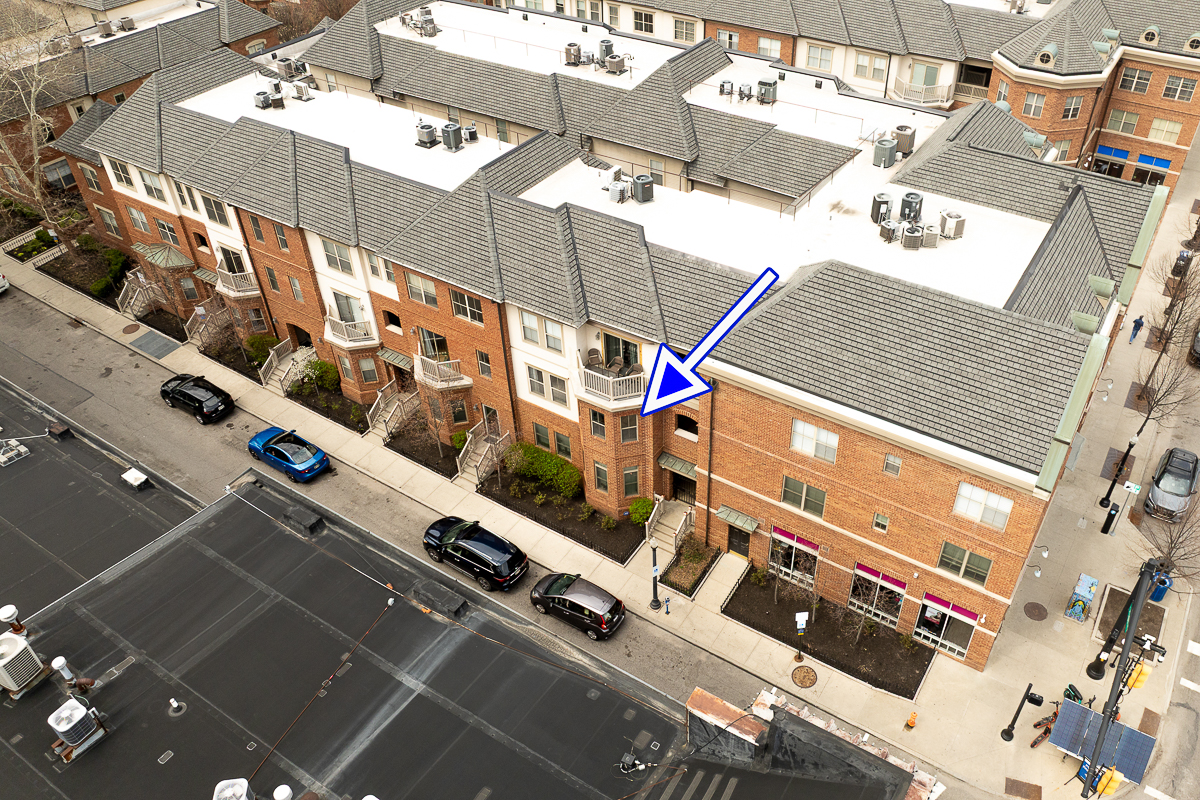 12 W Russell St-6
