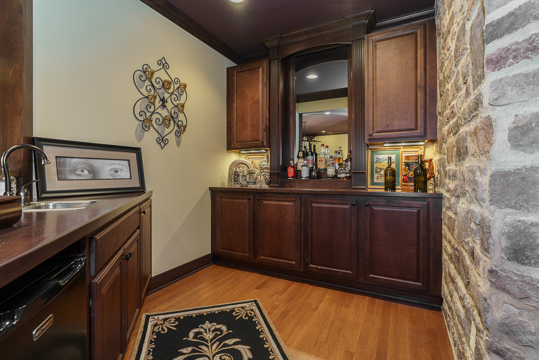 1403 Riverwood Ln-62