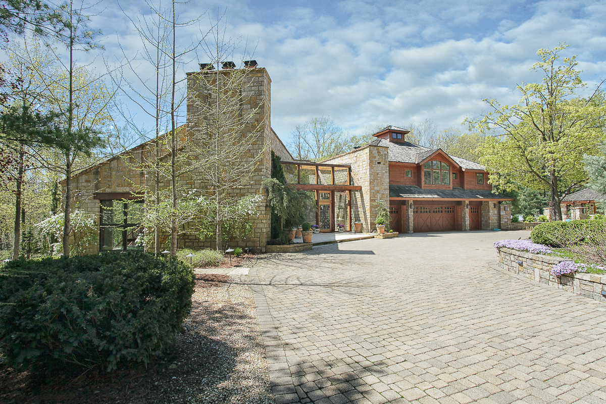 1707 Hyatts Rd-2