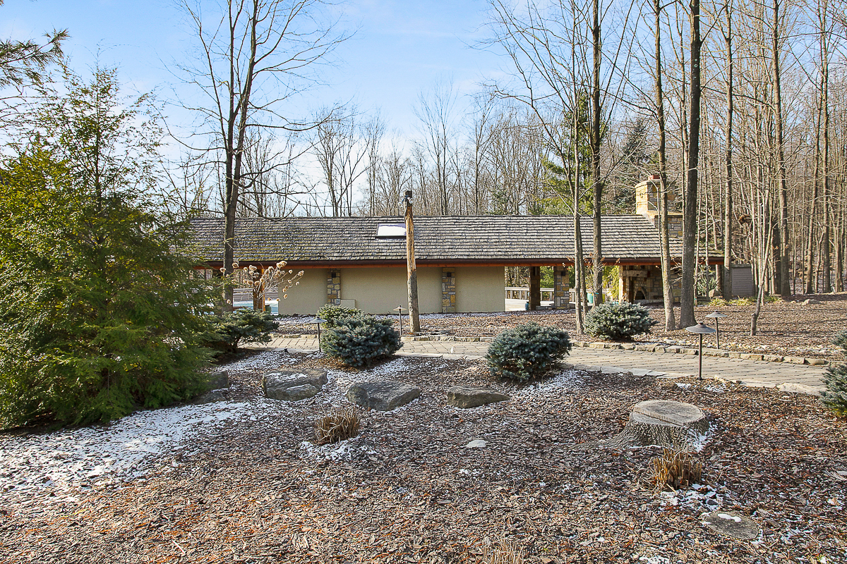 1707 Hyatts Rd-35