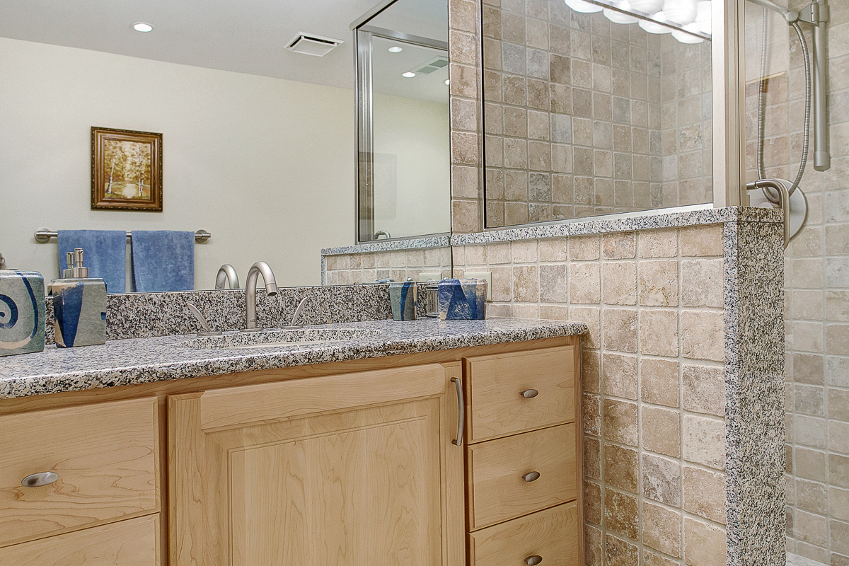 1707 Hyatts Rd-91