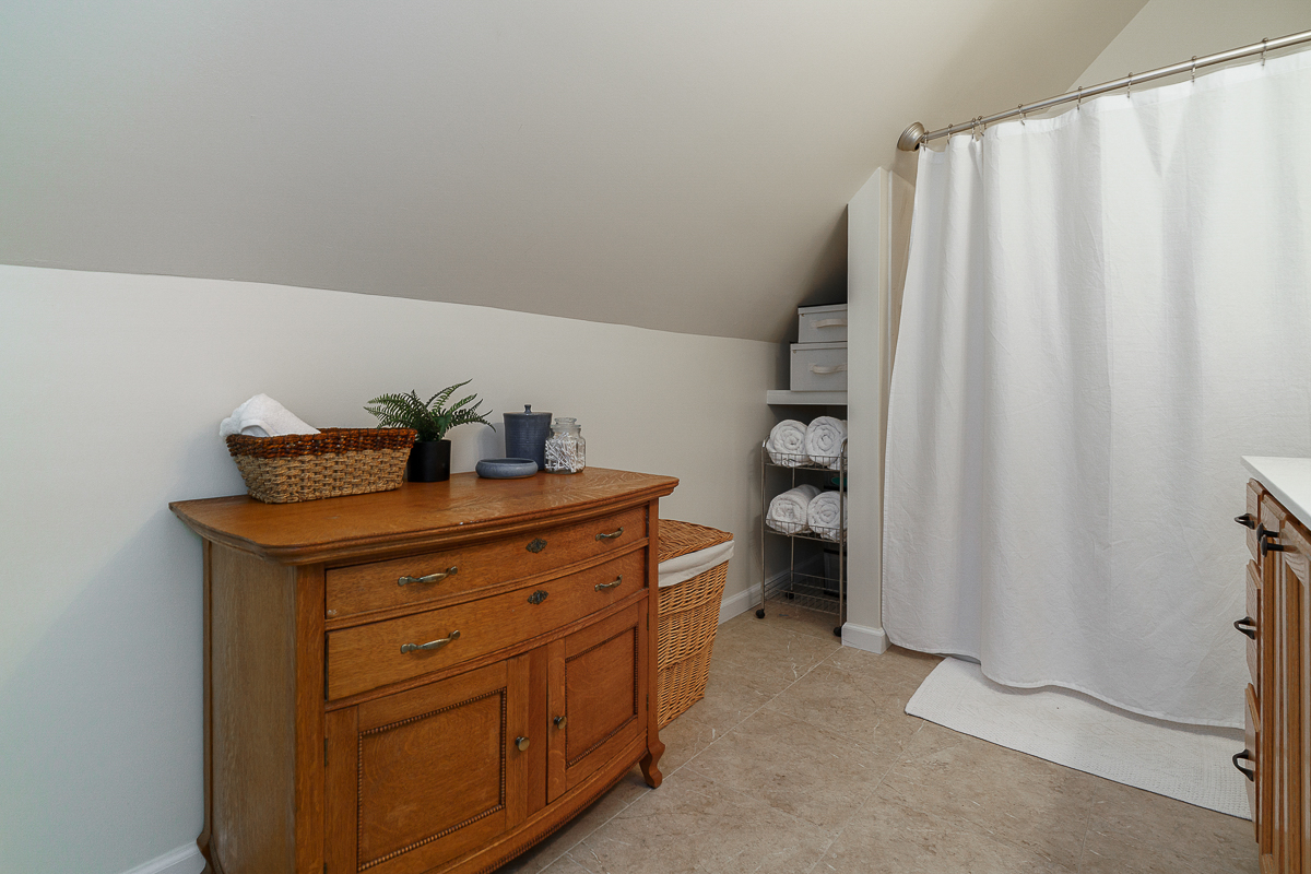 1734 w First Ave-43
