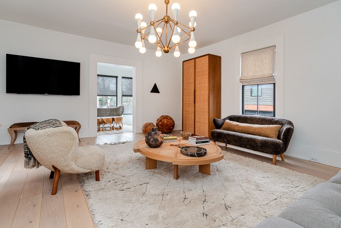 186 e Sycamore St-19