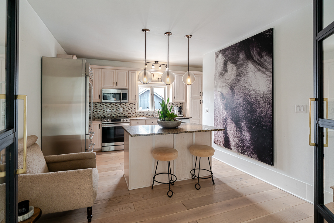 186 e Sycamore St-25