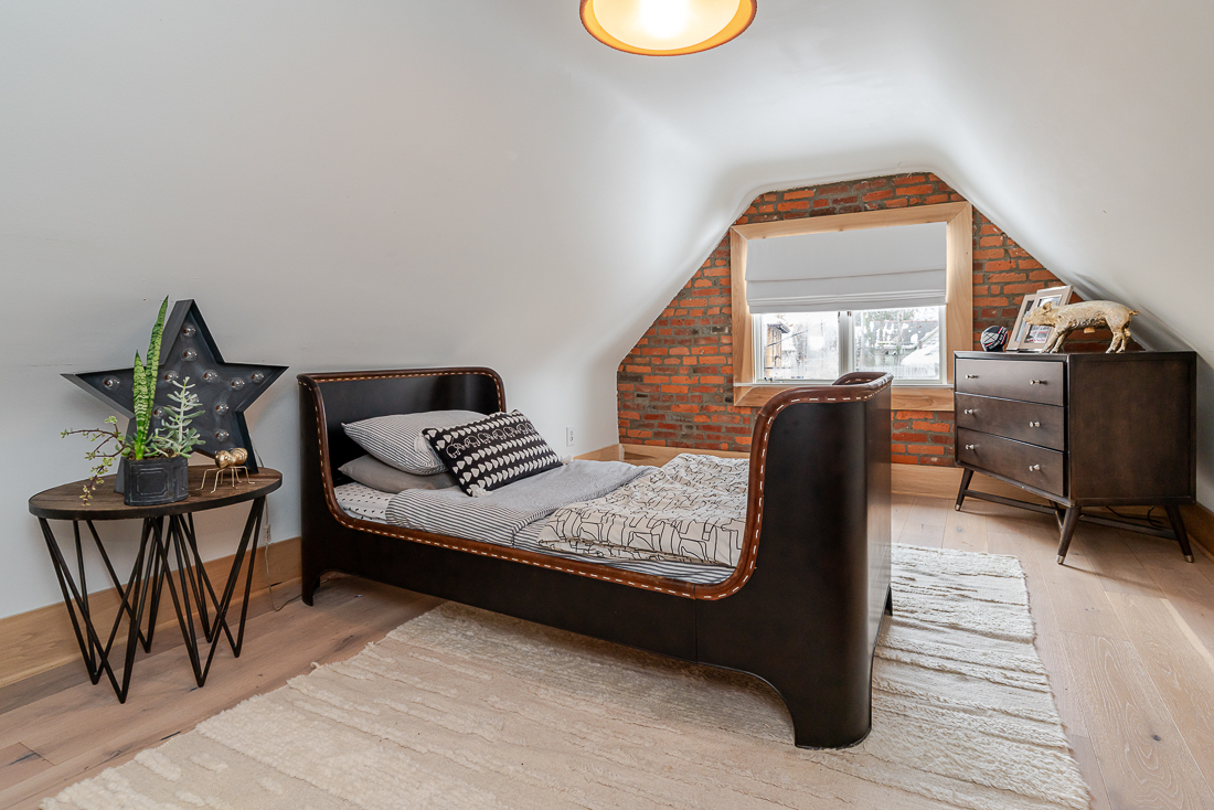 186 e Sycamore St-41