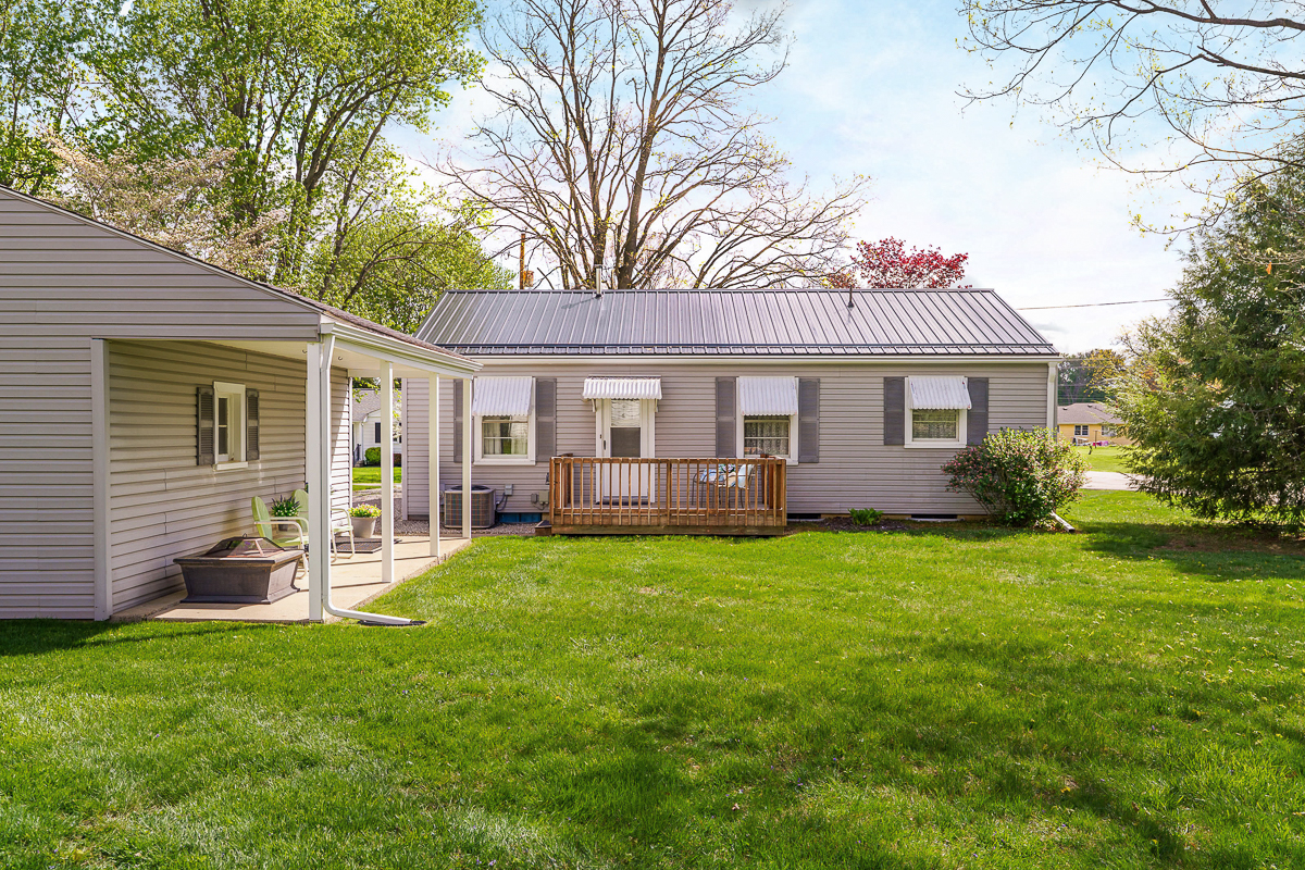 201 Rose Ave-10