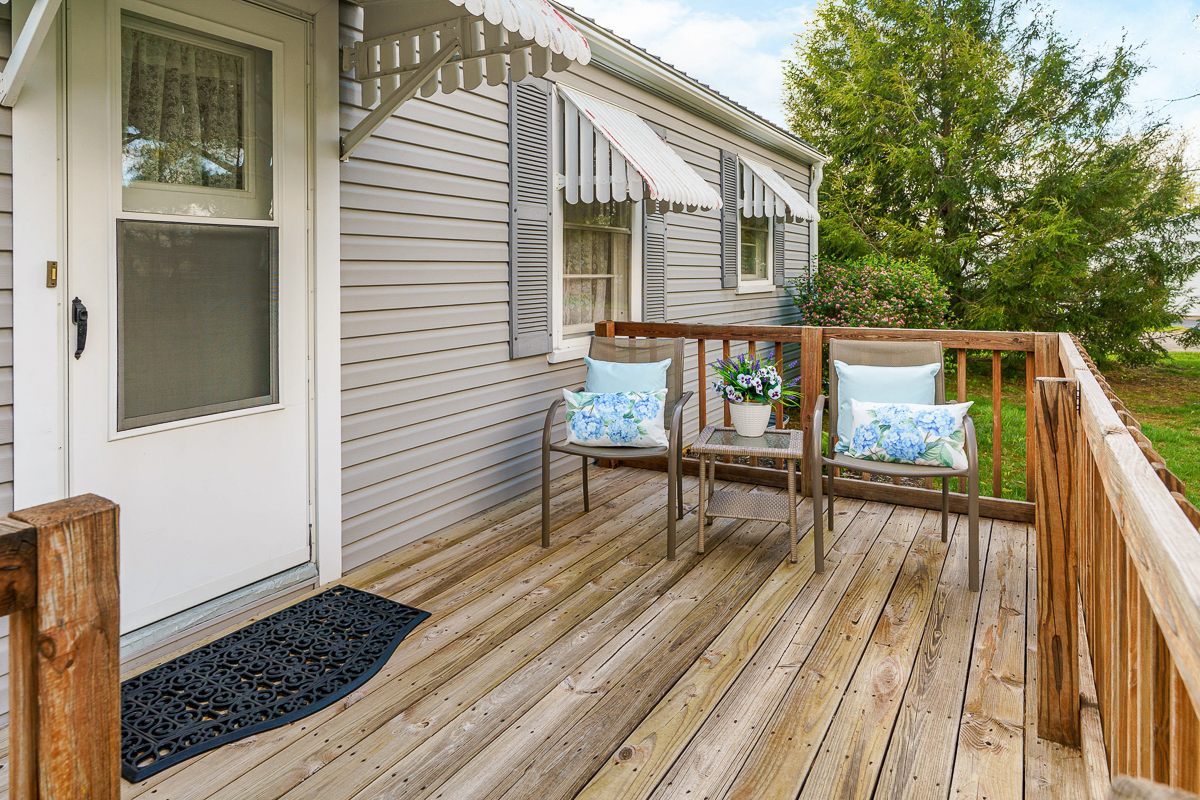 201 Rose Ave-6