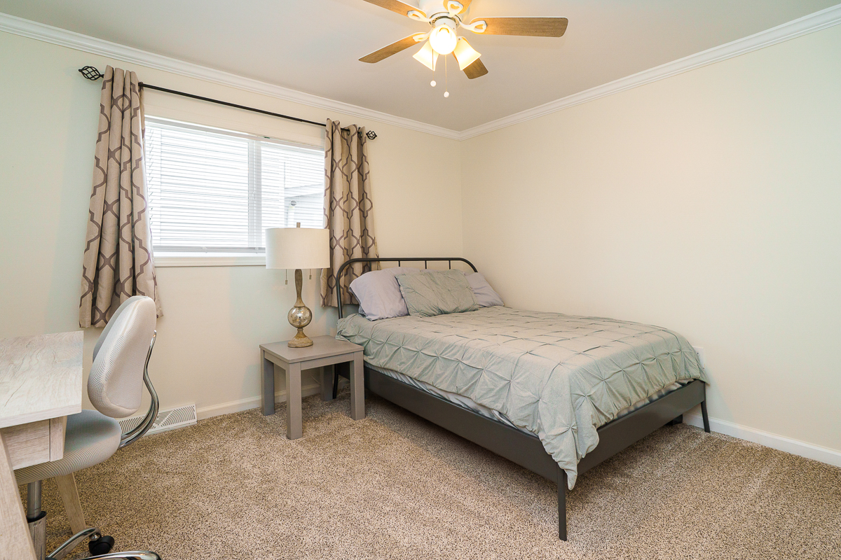 2053 Brofford Dr-31