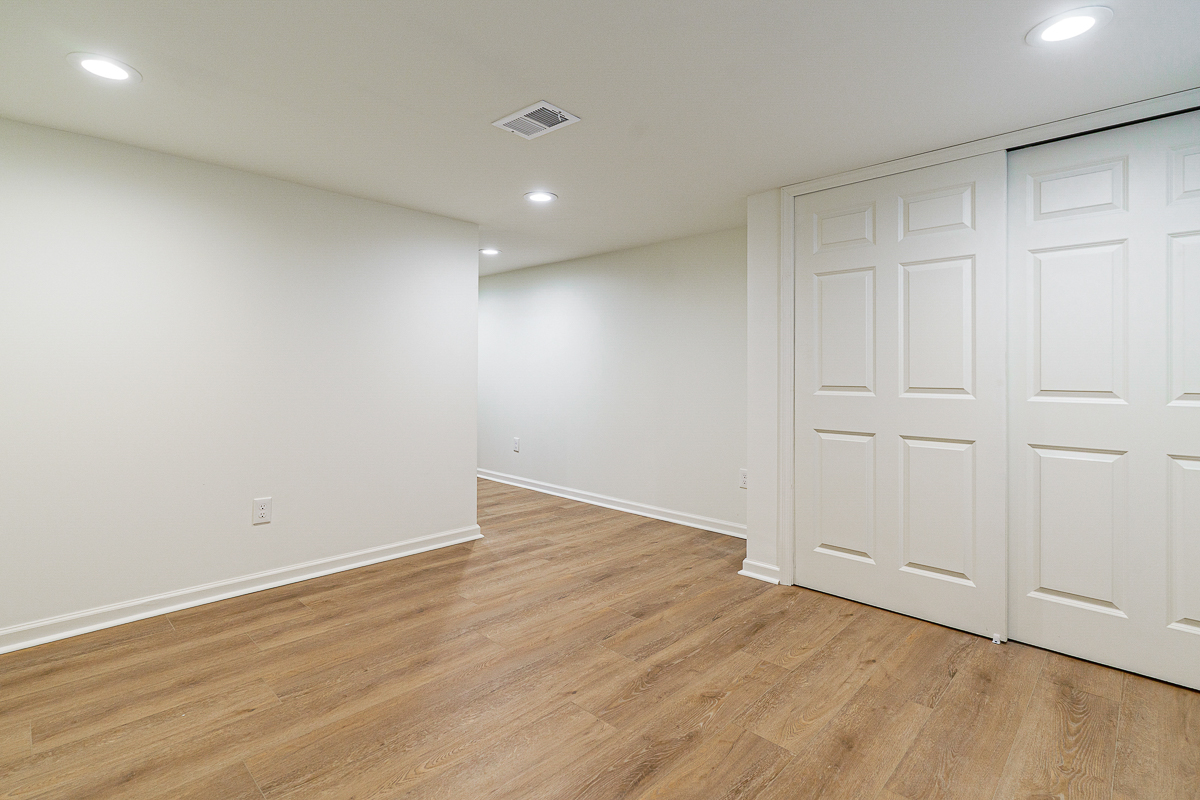 2109 Yorkshire Rd-68