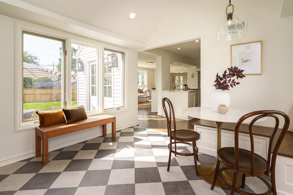 2109 Yorkshire Rd.--16