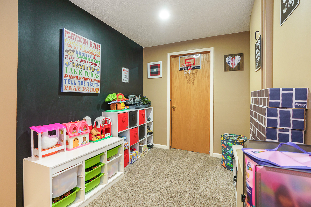 2328 Shelby Ln-20