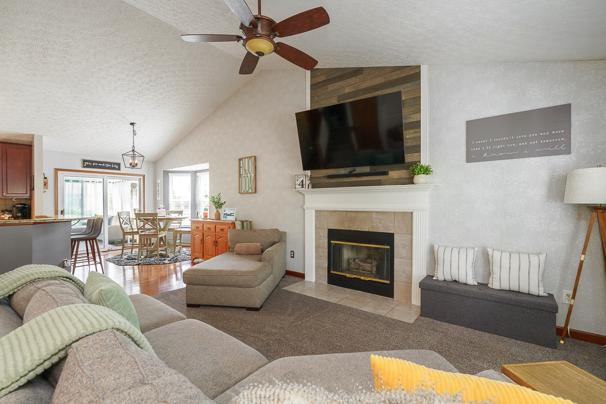 2328 Shelby Ln-22