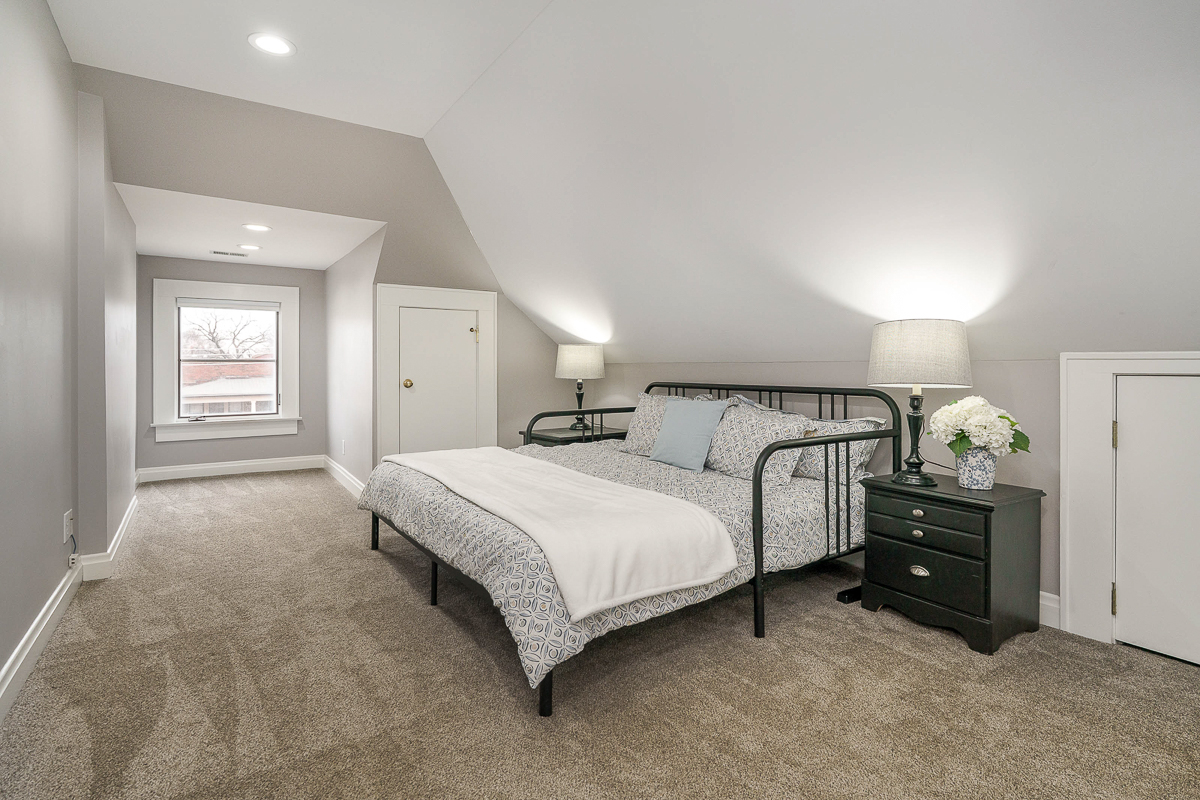 239 Buttles Ave-48