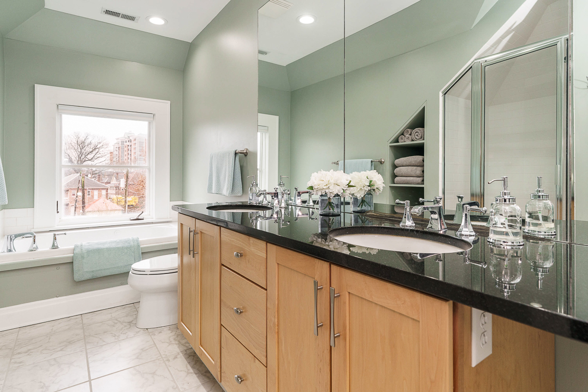 239 Buttles Ave-51