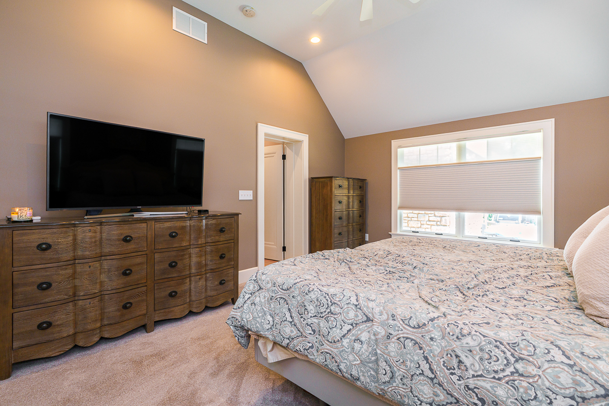 2549 Brentwood Rd-34