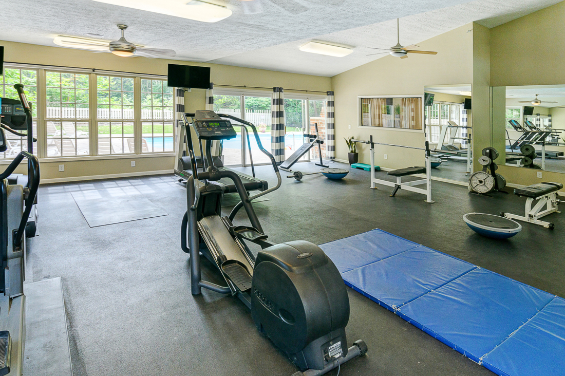 2561 Scioto View Ln. -35