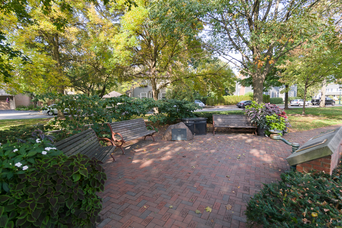 260 Stafford Ave-34