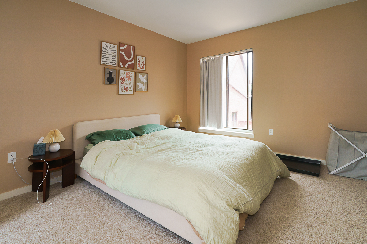 277 Lear St-27