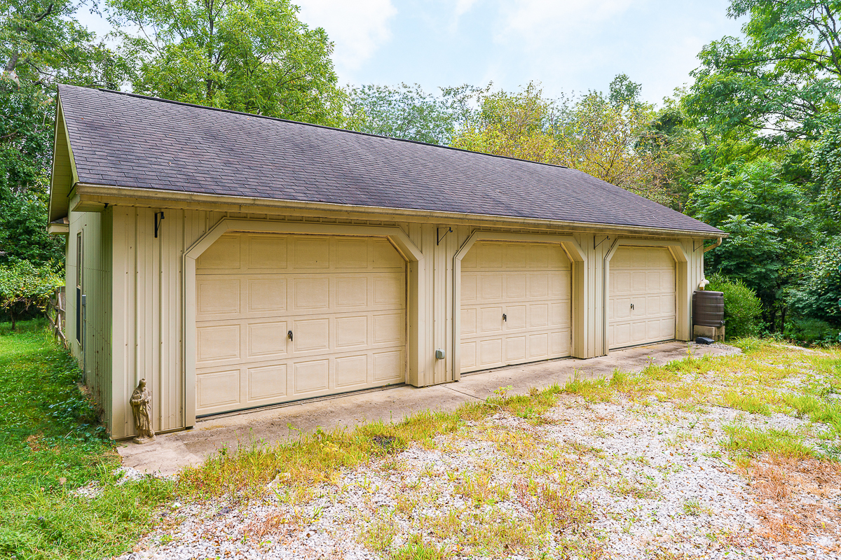 2865 Leitnaker Rd-18