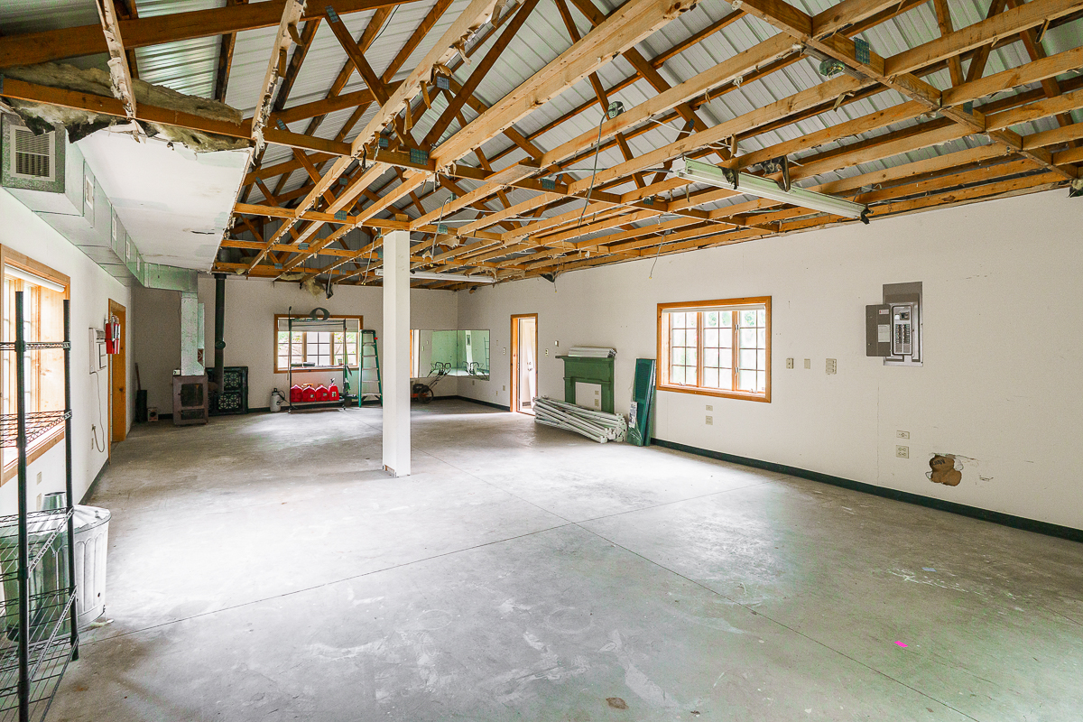 2865 Leitnaker Rd-34