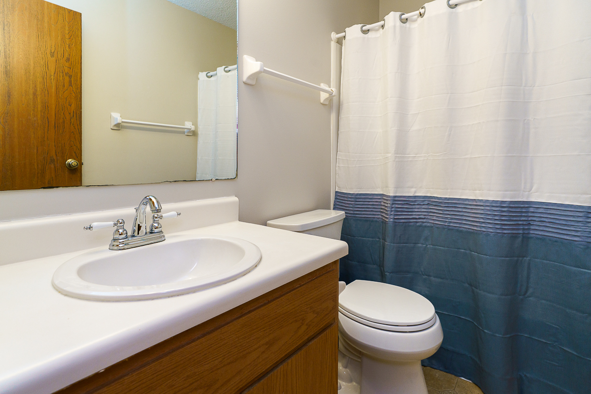 2967 Castlebrook Ave-26