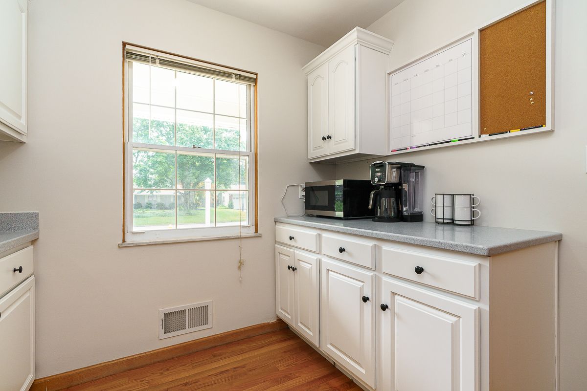 3121 Edgefield Rd-28