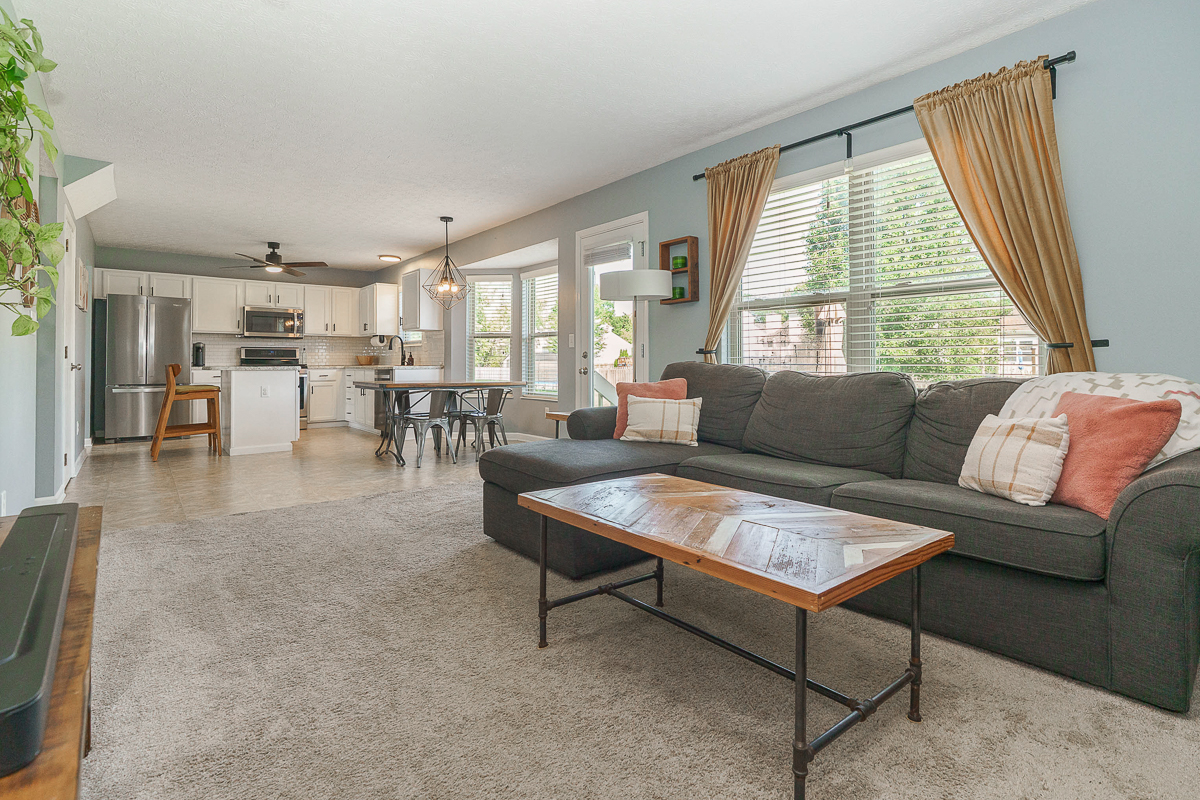 3281 Darby Glen Blvd-24