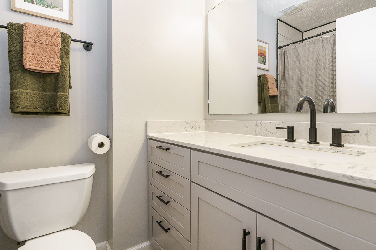 3281 Darby Glen Blvd-27