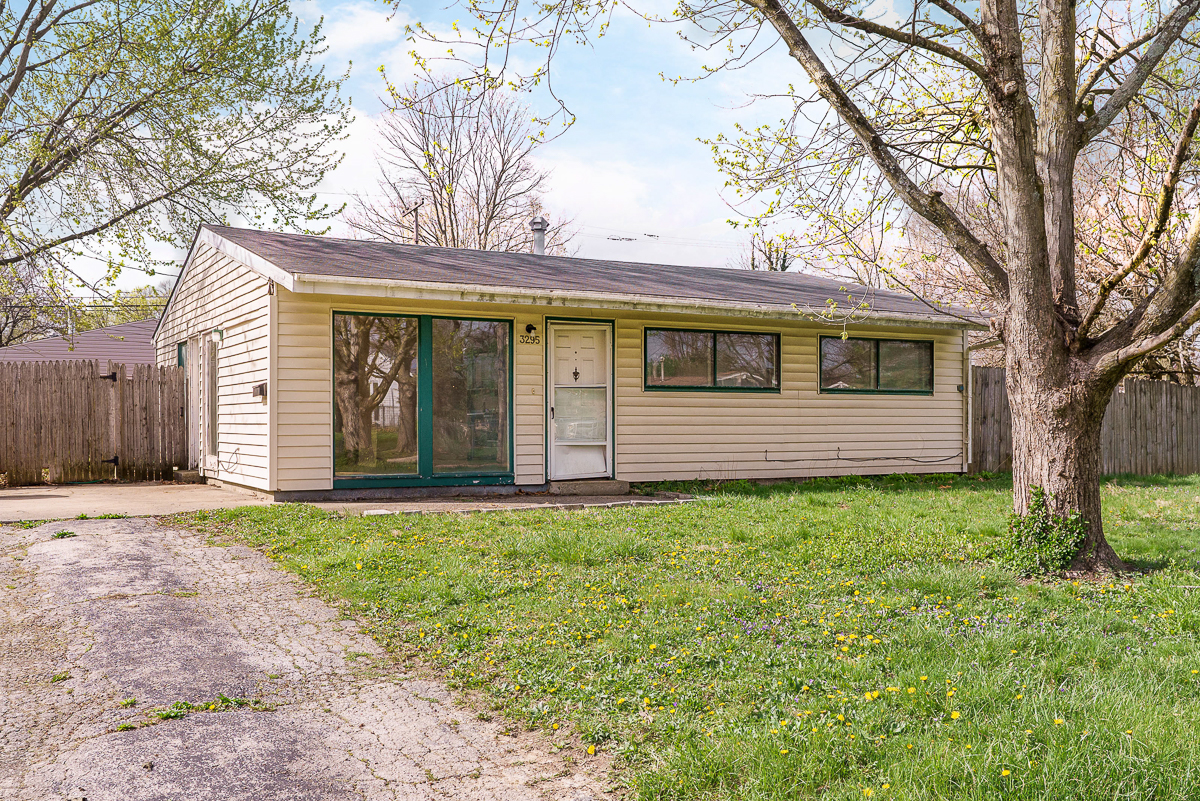 3295 Mary Ave-6