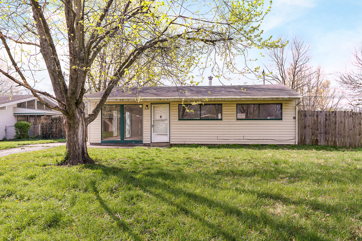 3295 Mary Ave-7