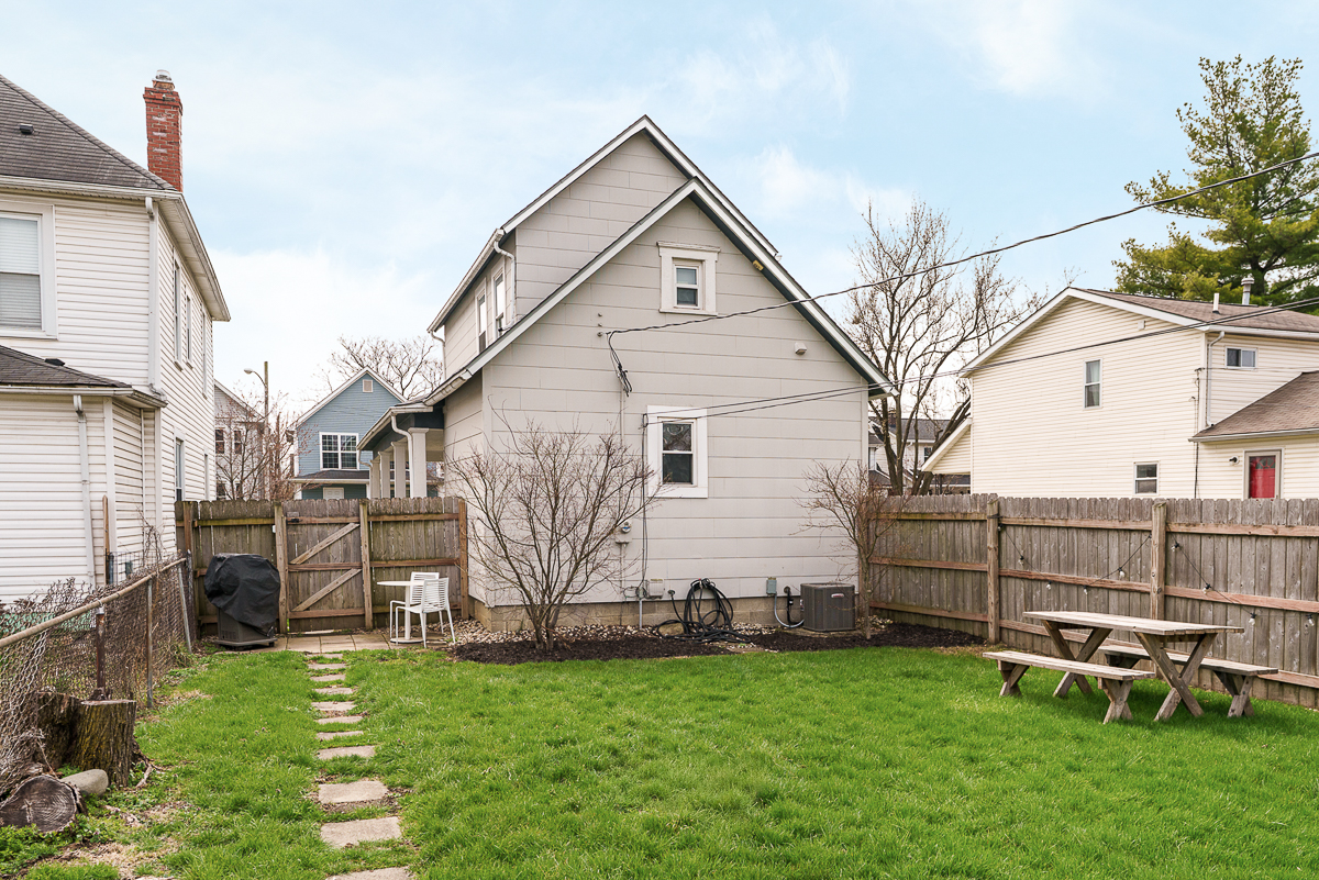 330 E Morrill Ave-6