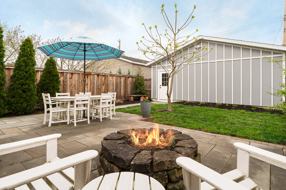 336 Reinhard Ave-10