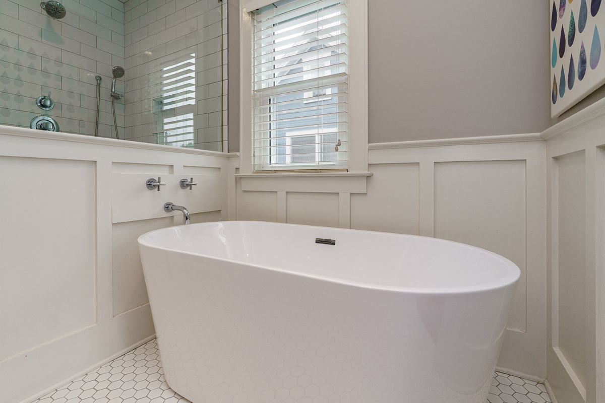 336 Reinhard Ave-42