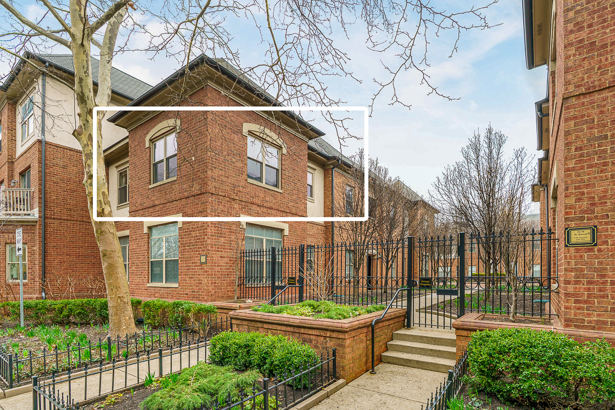 36 W Russell St-3