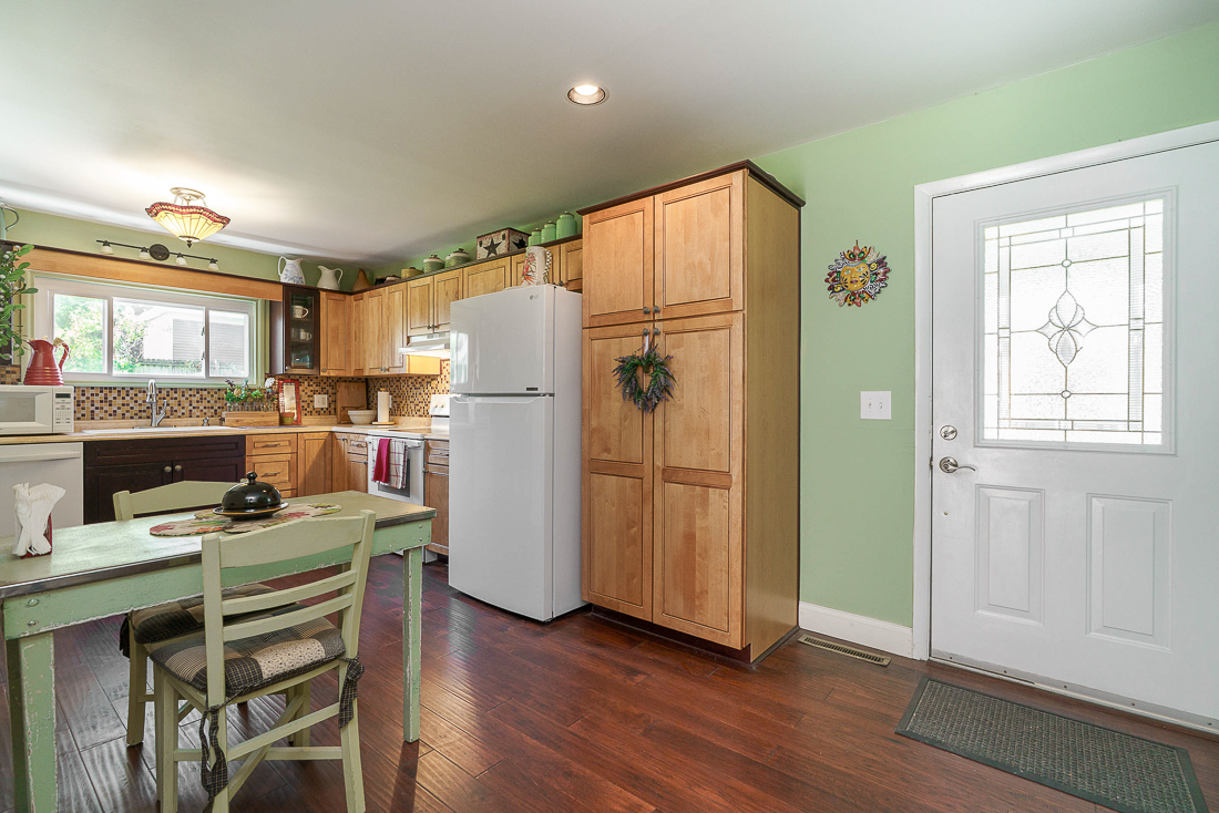 381 Darbyhurst Rd-16