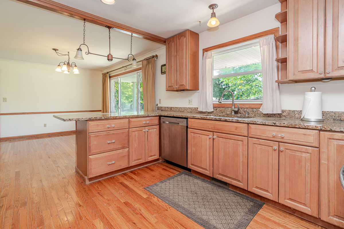 3920 Overdale Drive-12