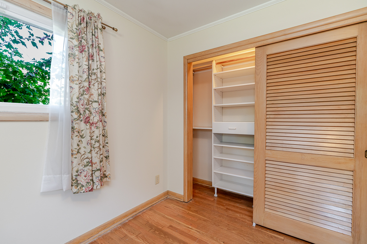 3920 Overdale Drive-29