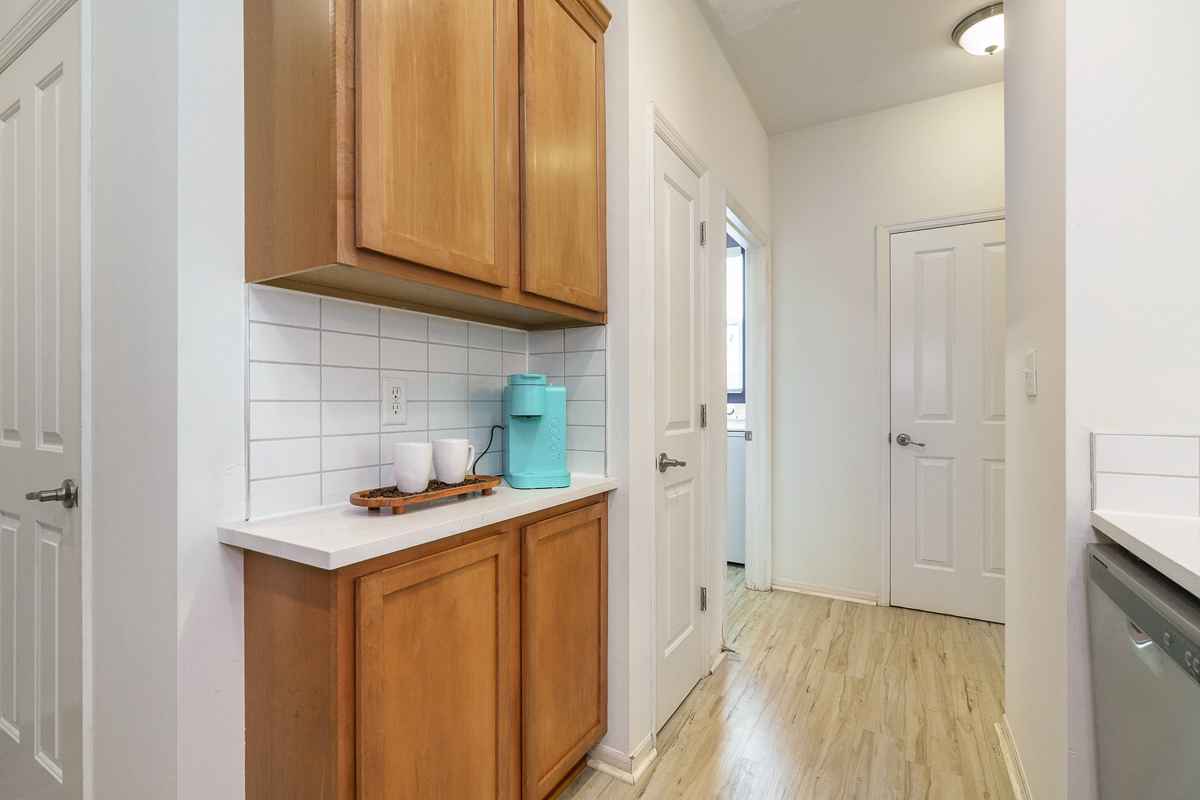 413 Westgreen Ln-40