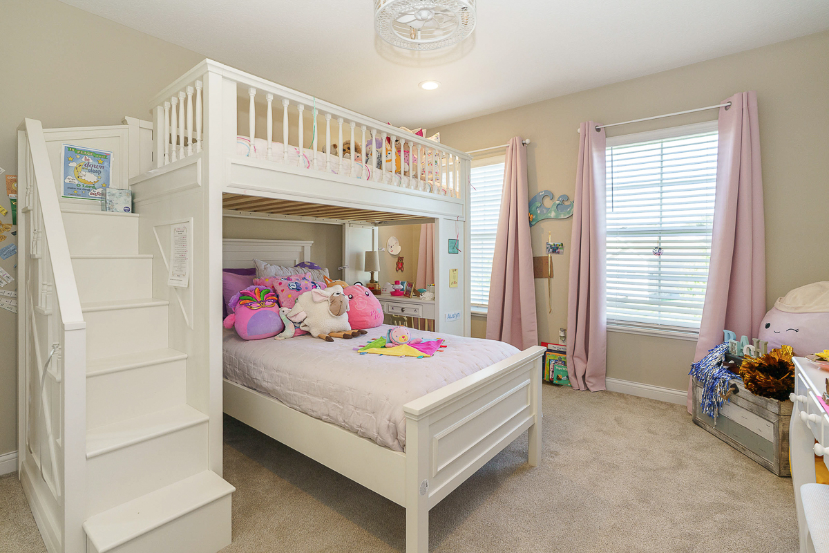 4880 Pinnacle Woods Dr-52