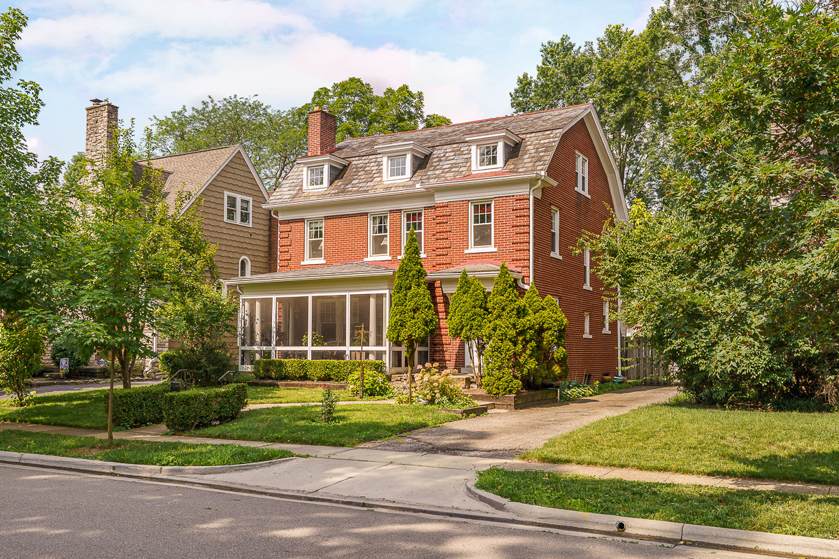 49 s Cassady Ave-1