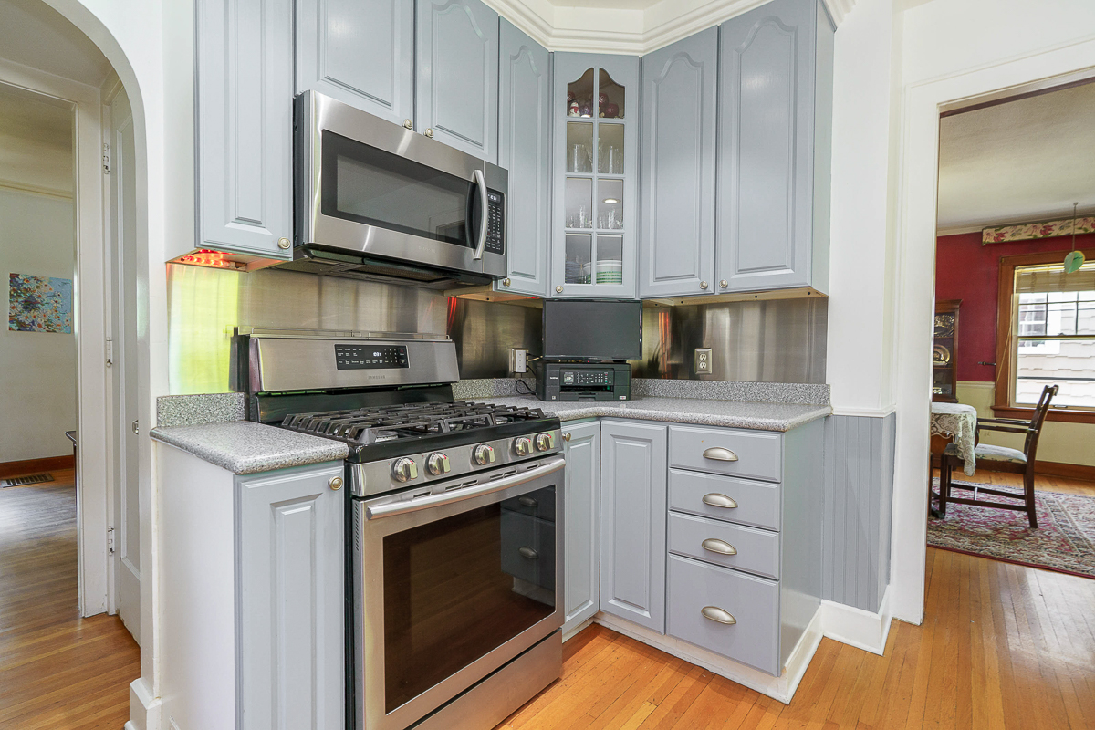 49 s Cassady Ave-17